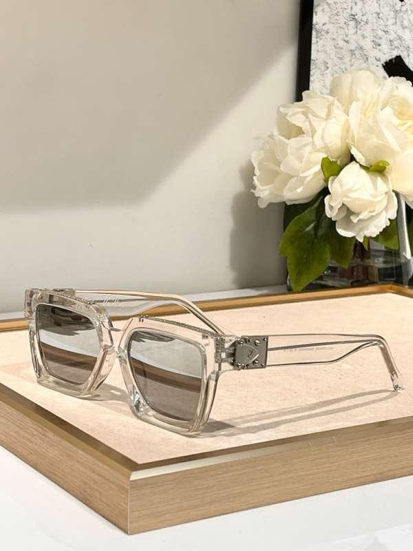 Picture of LV Sunglasses _SKUfw56704064fw